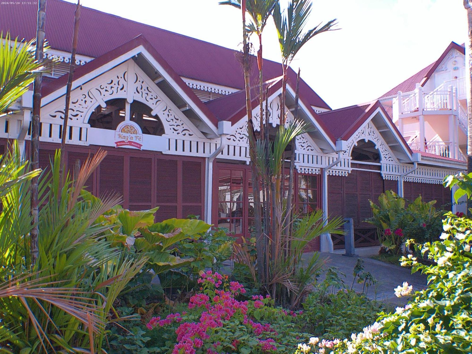 Dans Village Pierre & Vacances - 3 Pieces - Piscine, Plage - Vues Mer, Calme & Spacieux Сент-Люс Екстер'єр фото